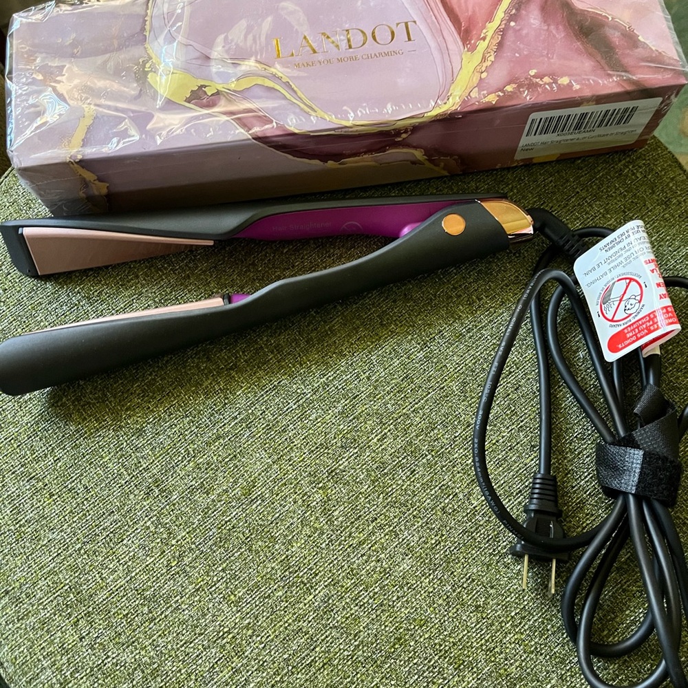 Black and Pink Hair Straightener